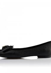 Балетки на каблуке Capodarte, черного цвета