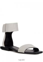 фото Женские летние сандалии Calvin Klein J0244 URMA, белые