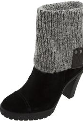 Сапоги женские на каблуке Calvin Klein RE8781_BBK, черные короткие