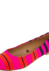 фото Балетки женские на каблуке Tommy Hilfiger, розовые/мультицвет (кожа, текстиль)